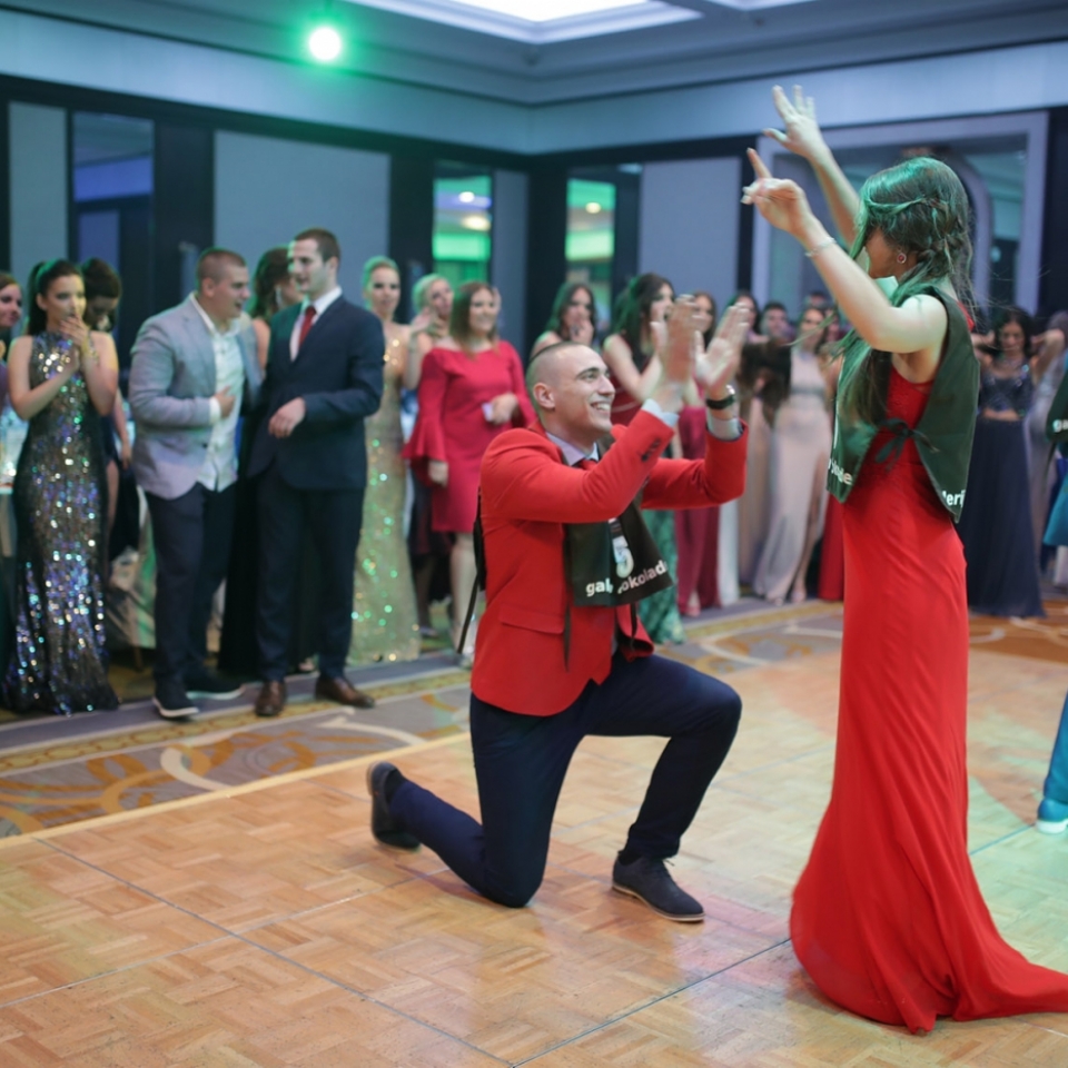 Maturski bal